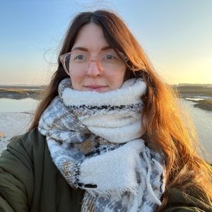 Meet your Posher, Jade